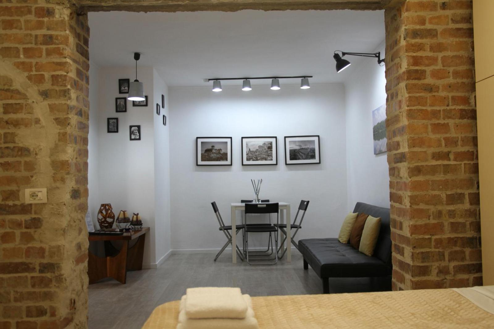 Lift Apartments Тирана Екстериор снимка